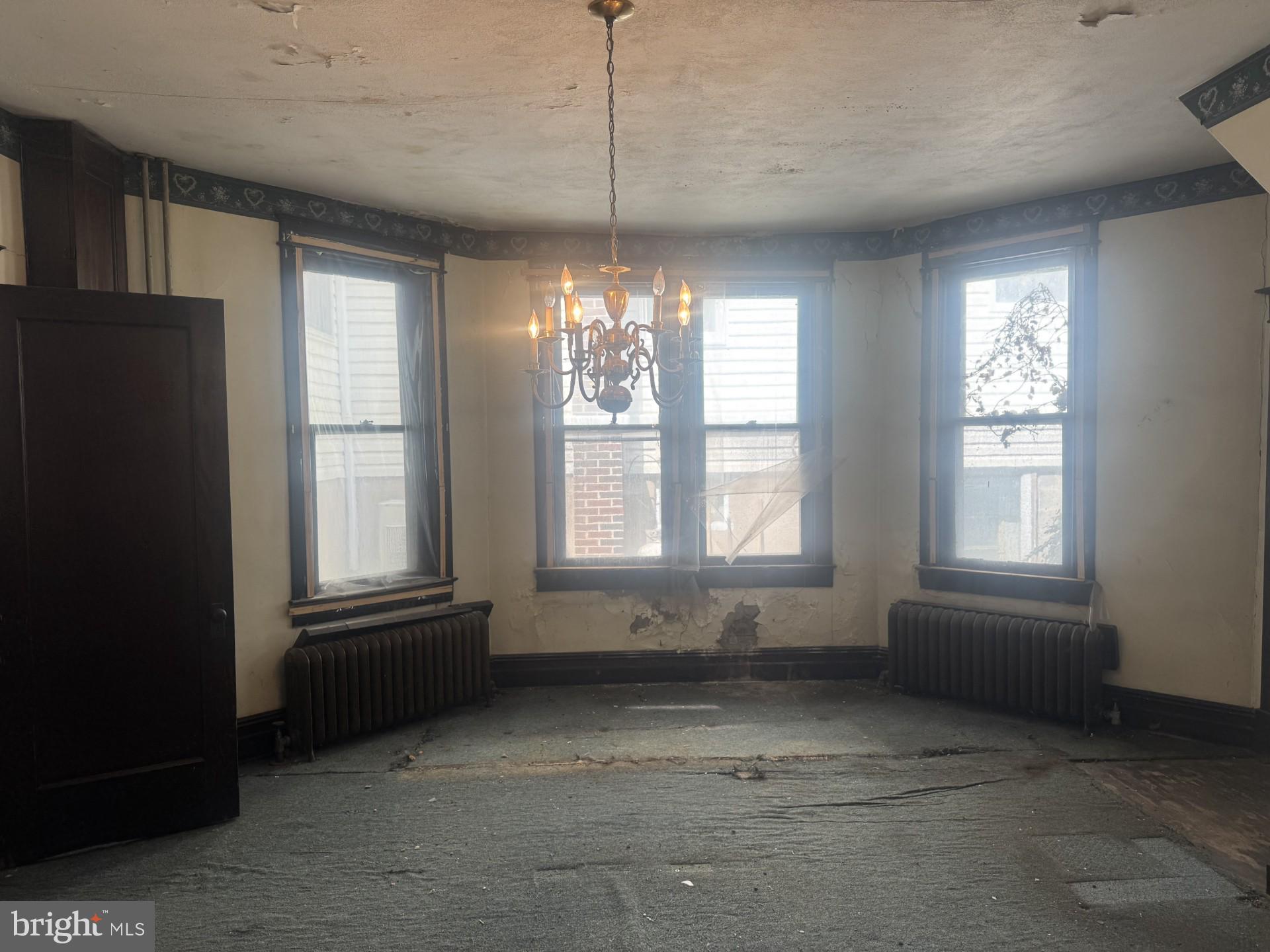 MINERSVILLE - Residential
