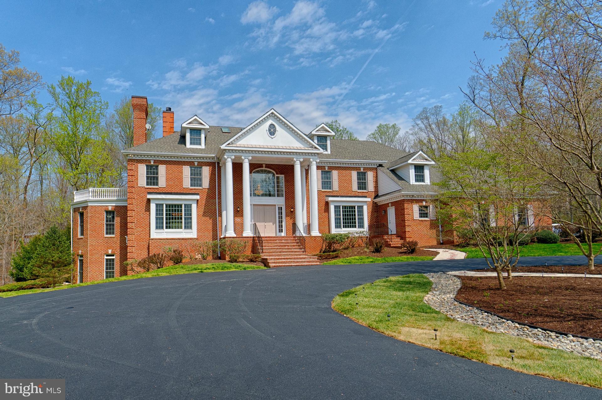 NICHOLS RUN ESTATES - Residential