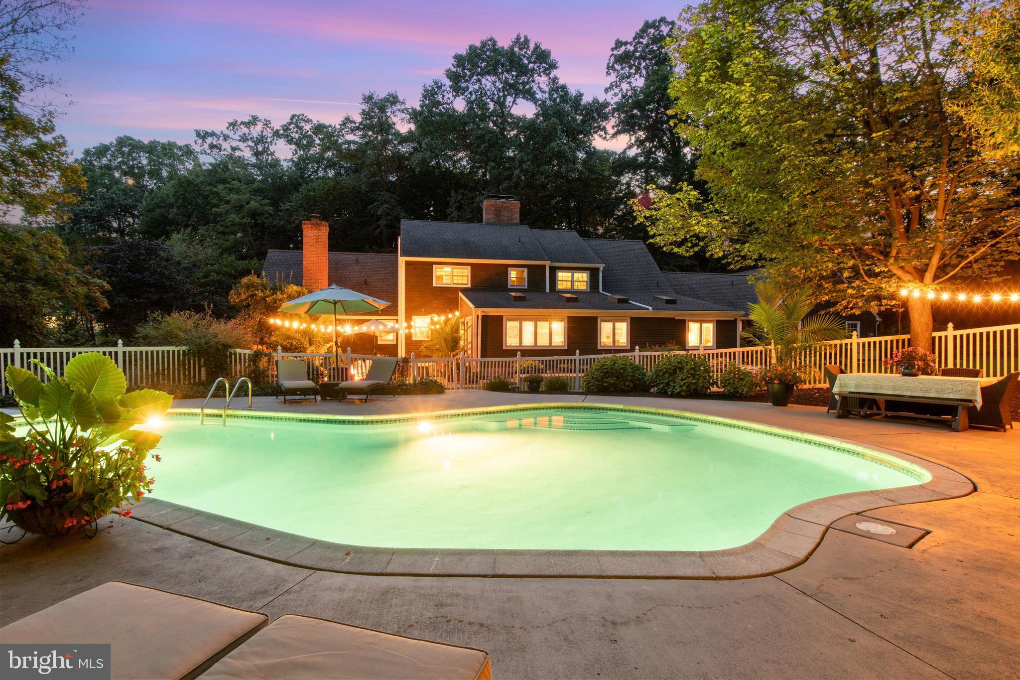 EAST YORK - Residential