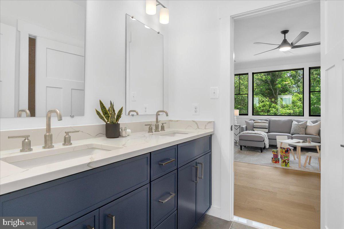 DANLEE - Residential