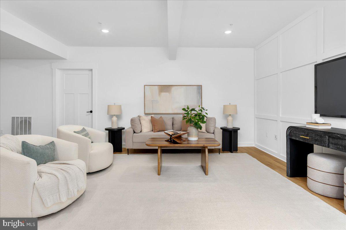 DANLEE - Residential