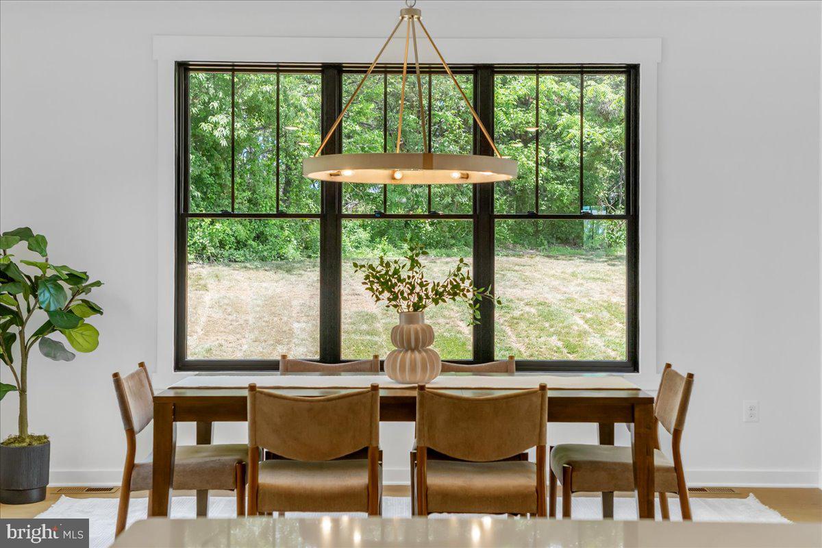 DANLEE - Residential