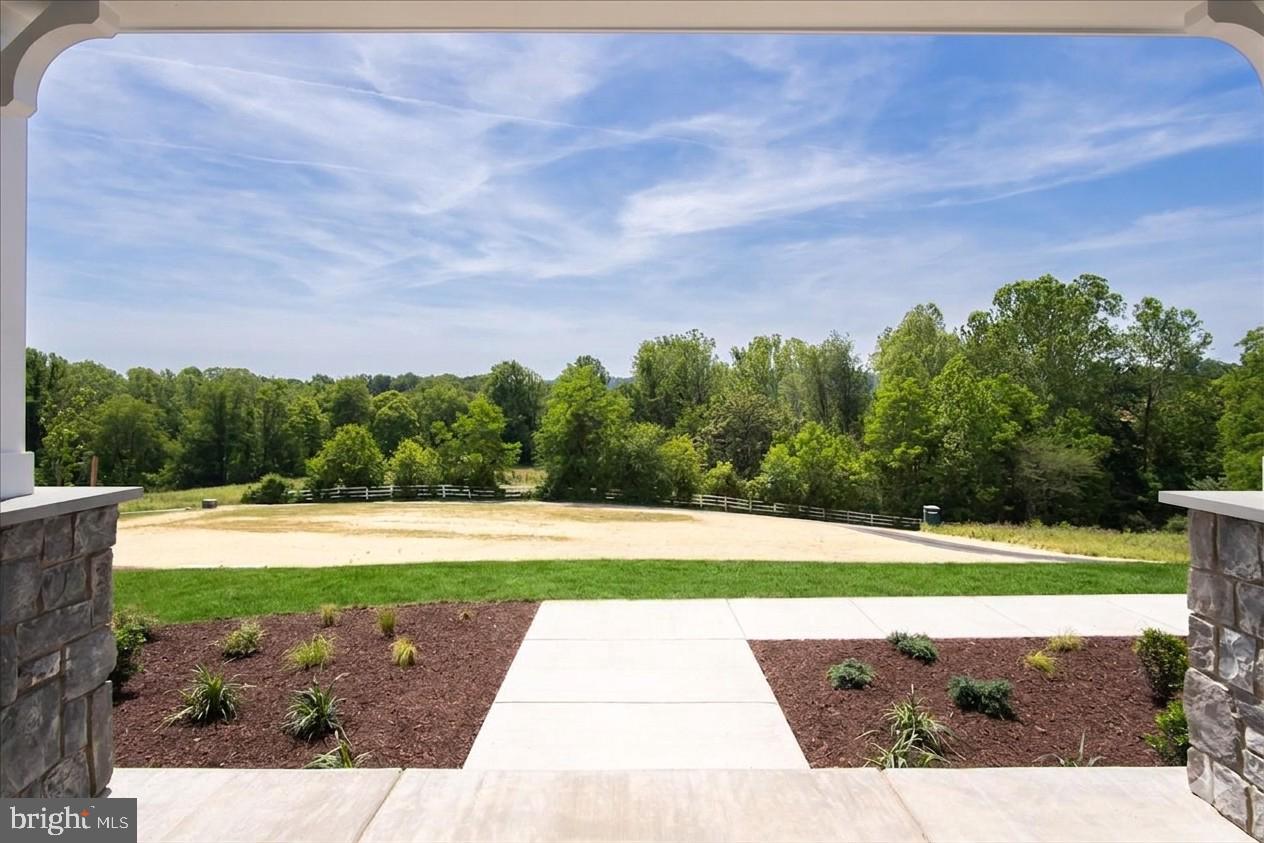 DANLEE - Residential