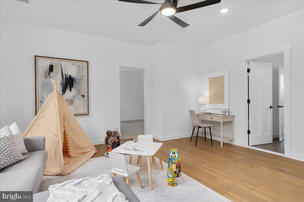 DANLEE - Residential