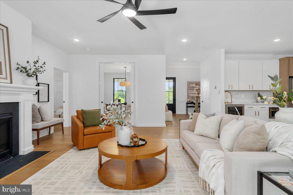 DANLEE - Residential