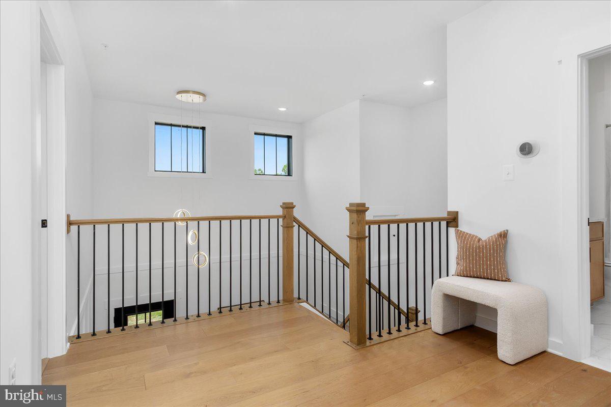 DANLEE - Residential
