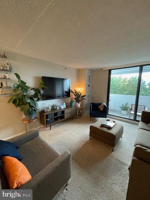 HIGHPOINTE - Residential Lease