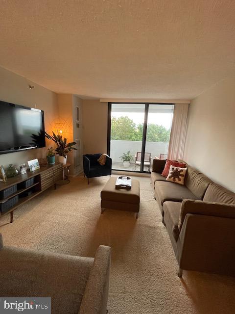 HIGHPOINTE - Residential Lease