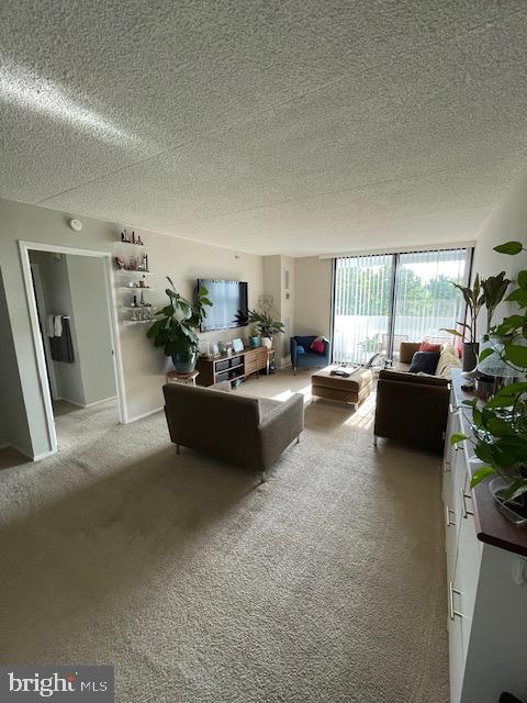 HIGHPOINTE - Residential Lease