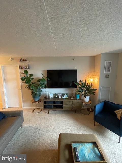 HIGHPOINTE - Residential Lease