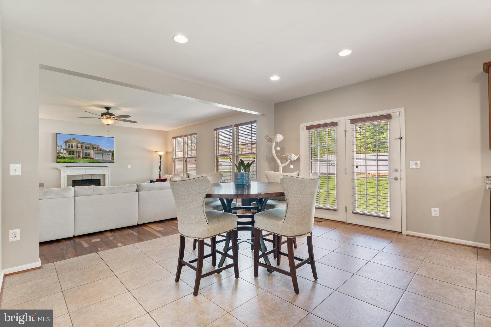 POWELLS LANDING - Residential