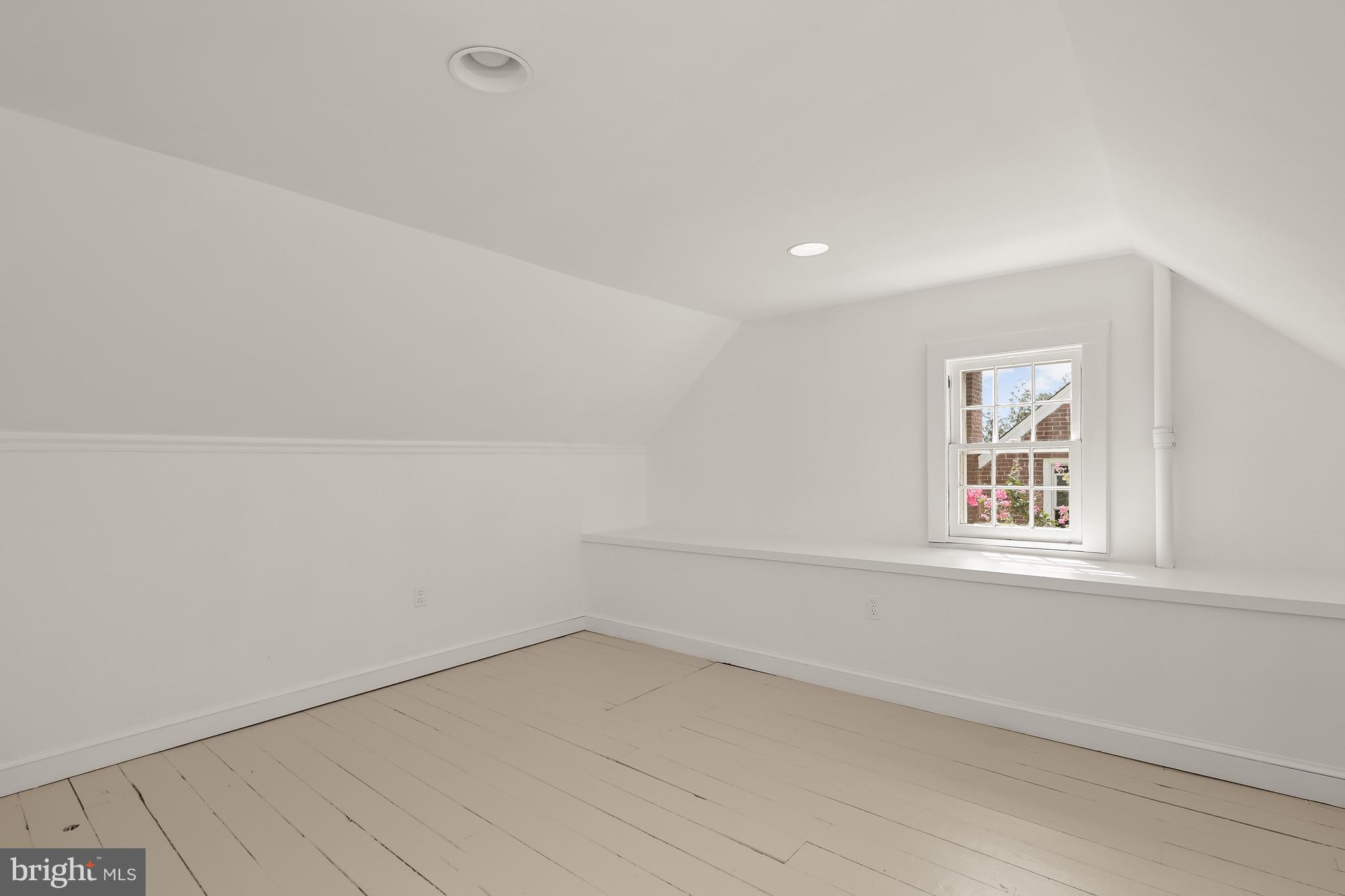 KENT - Residential