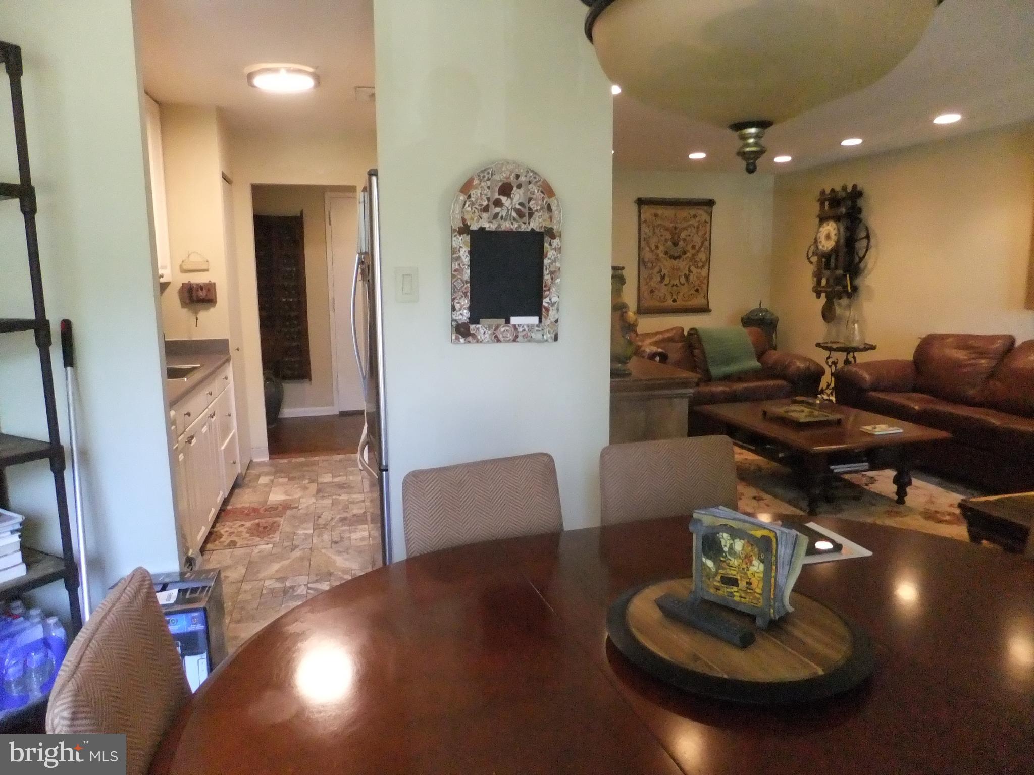 OAK HILL - Residential