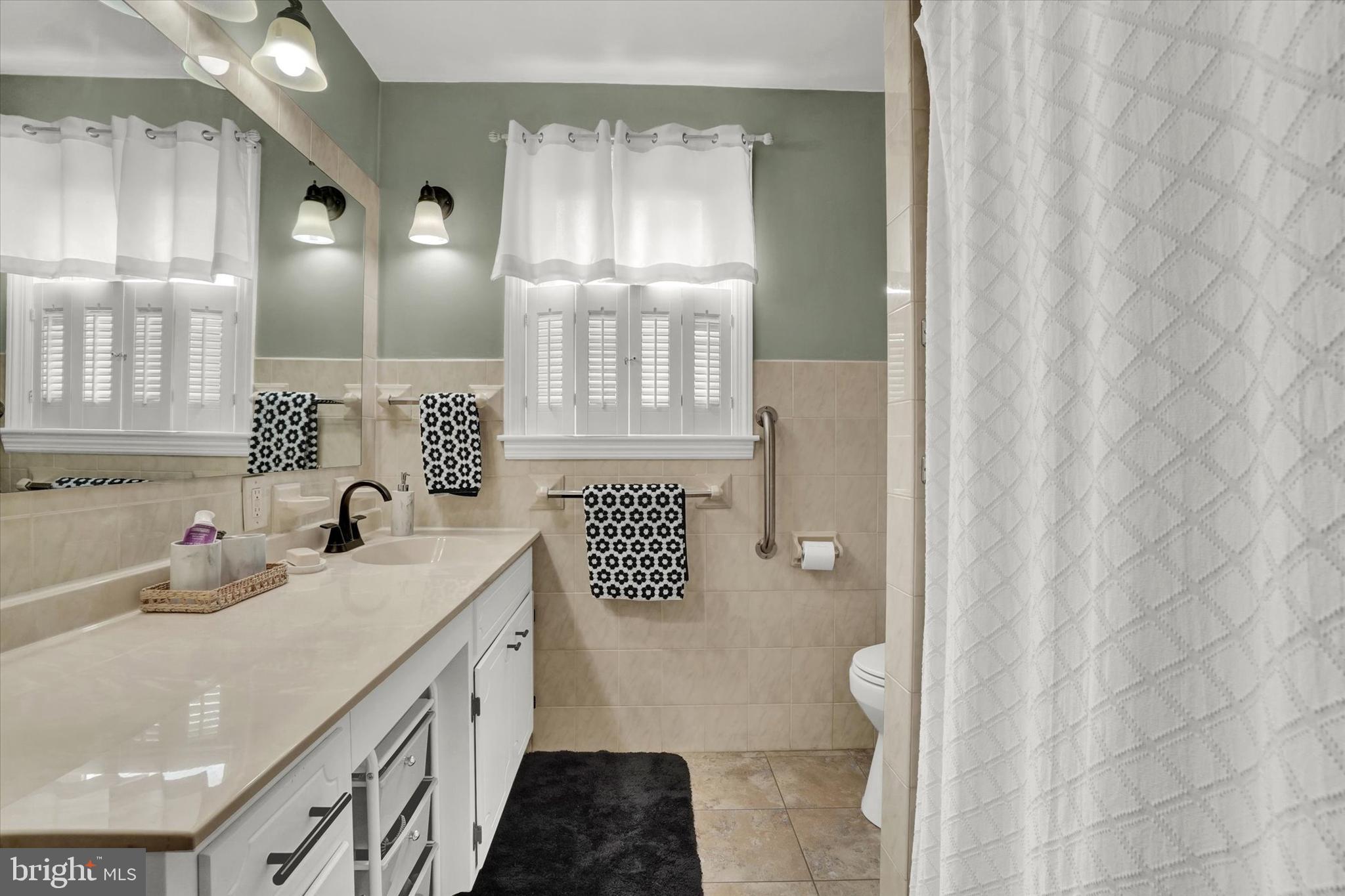 SHREWSBURY BORO - Residential