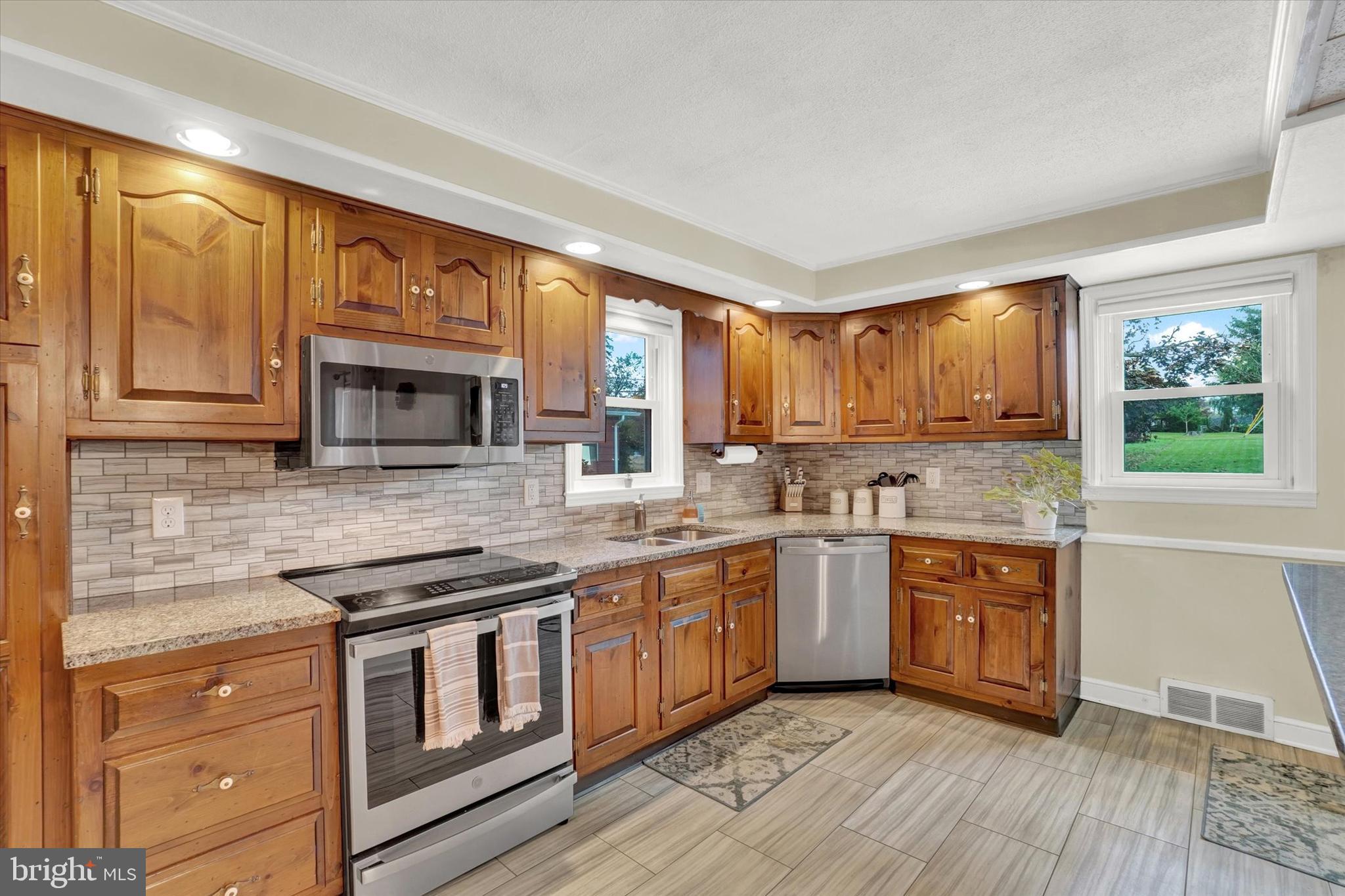SHREWSBURY BORO - Residential