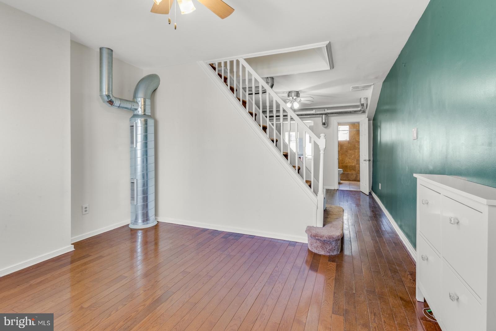 NORRIS SQUARE - Residential Lease