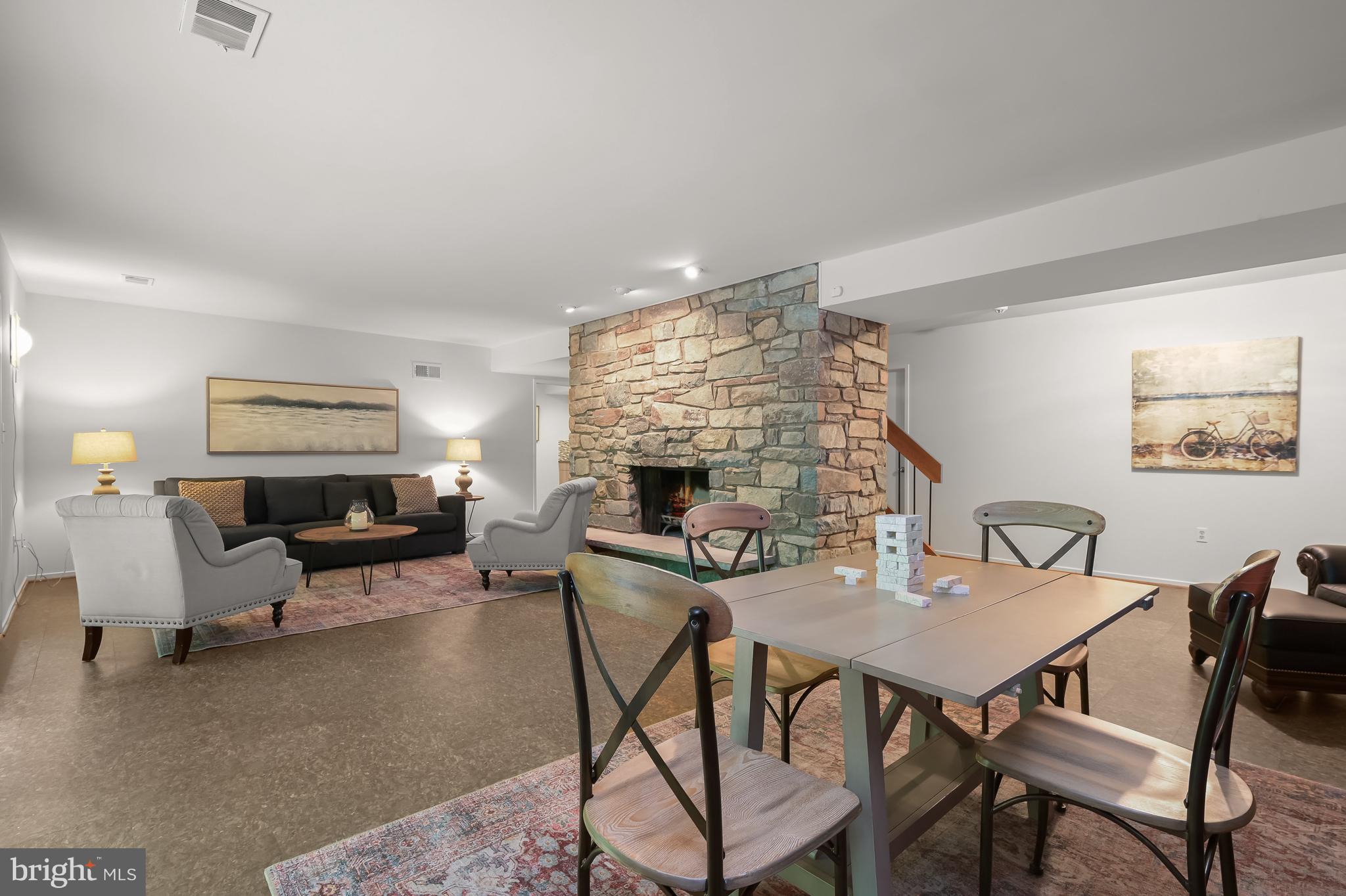 EAST GATE OF POTOMAC - Residential