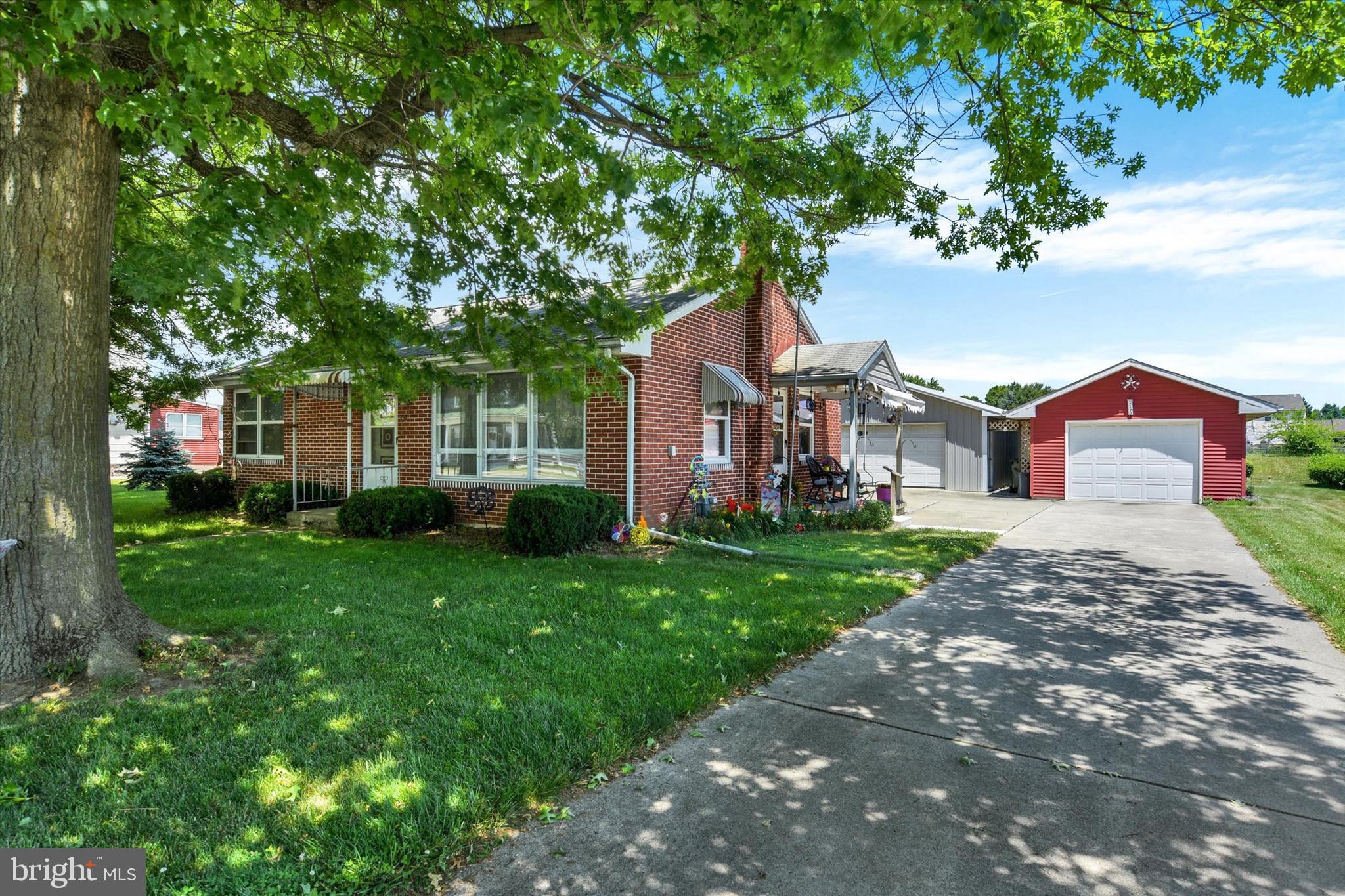 SOUTH LONDONDERRY - Residential
