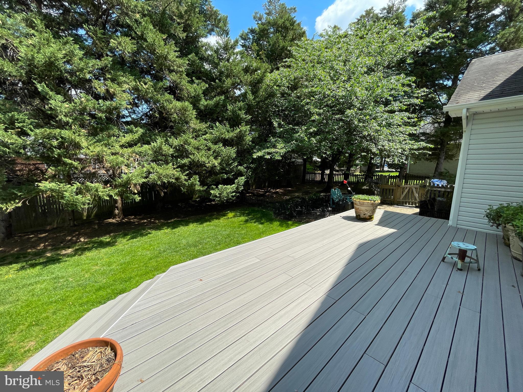 BERKSHIRE OAKWOOD - Residential