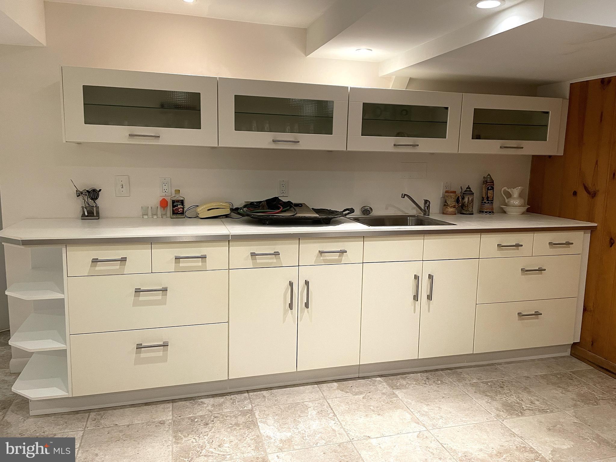 BERKSHIRE OAKWOOD - Residential