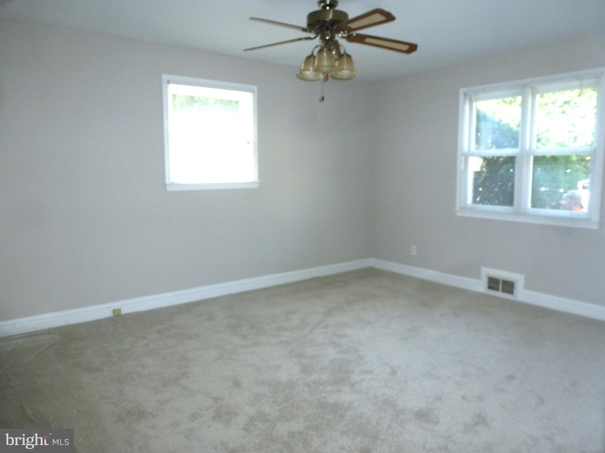 BERKSHIRE OAKWOOD - Residential
