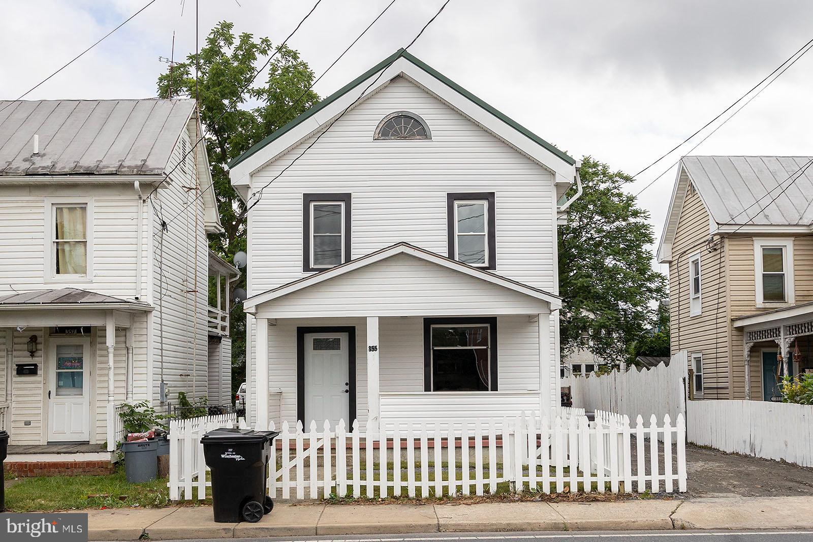 STROSNIDER - Residential Lease
