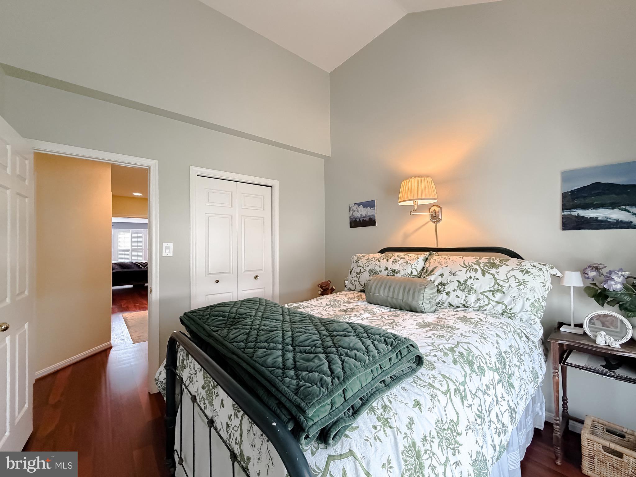 WINDWARD KEY - Residential