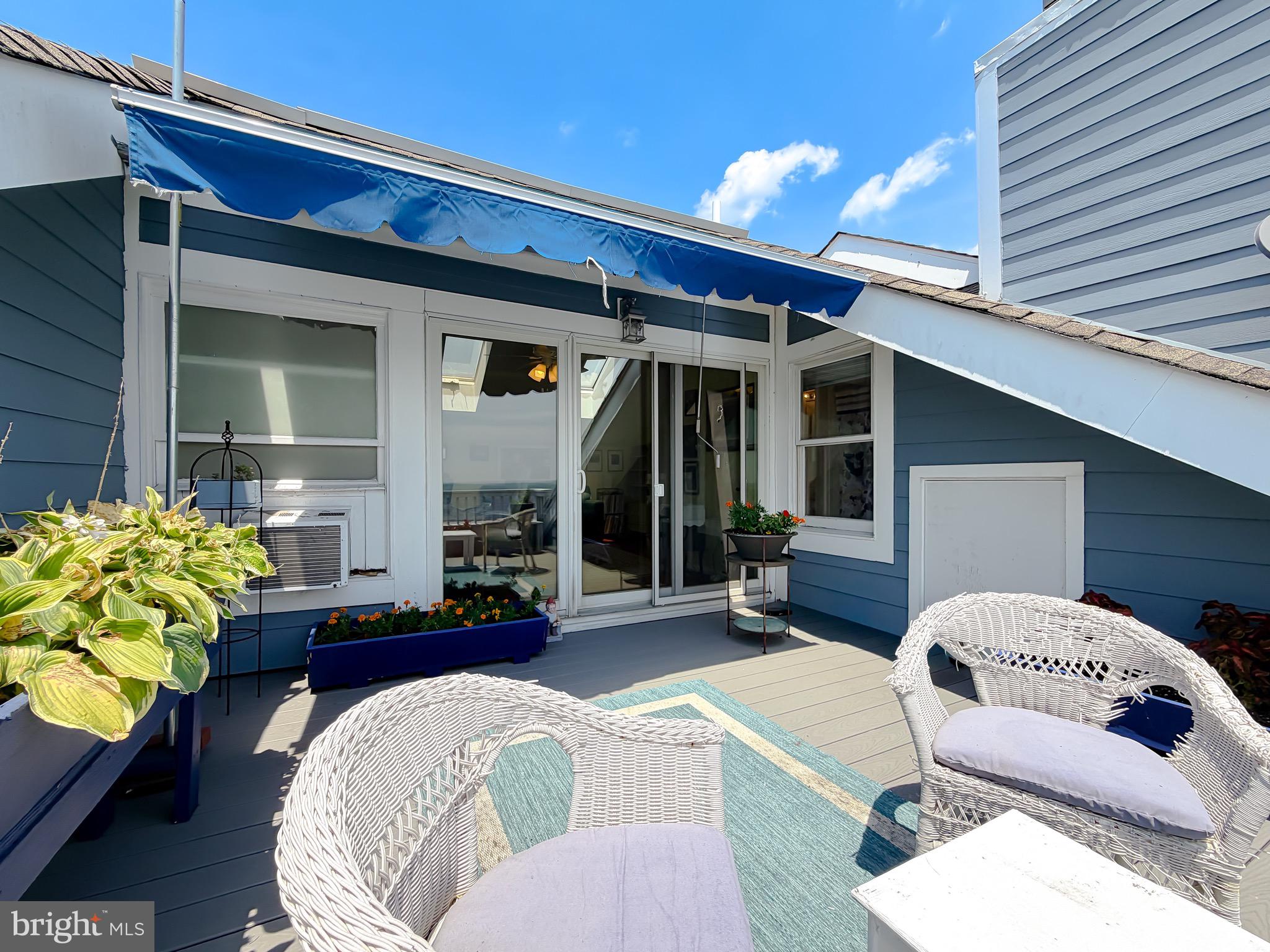 WINDWARD KEY - Residential