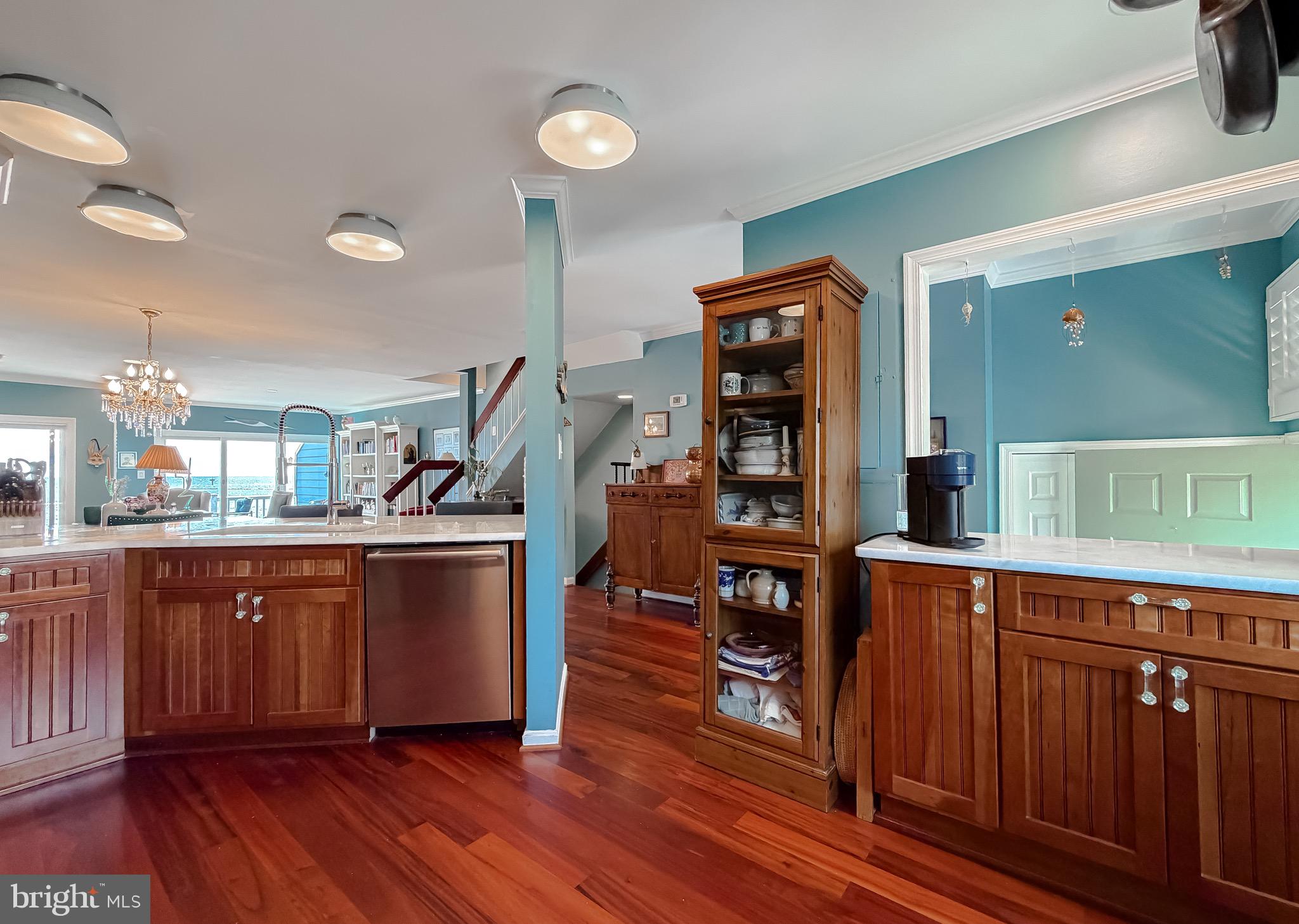 WINDWARD KEY - Residential