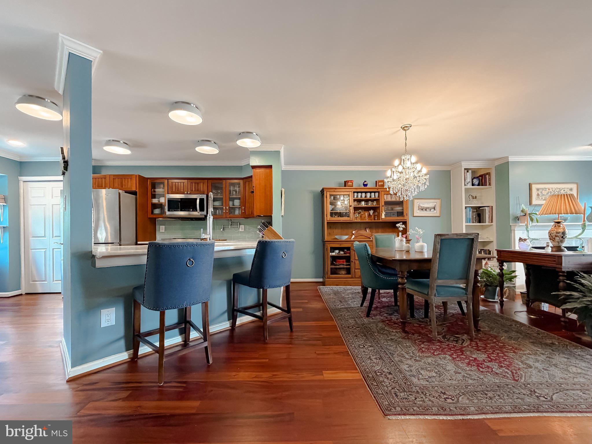 WINDWARD KEY - Residential