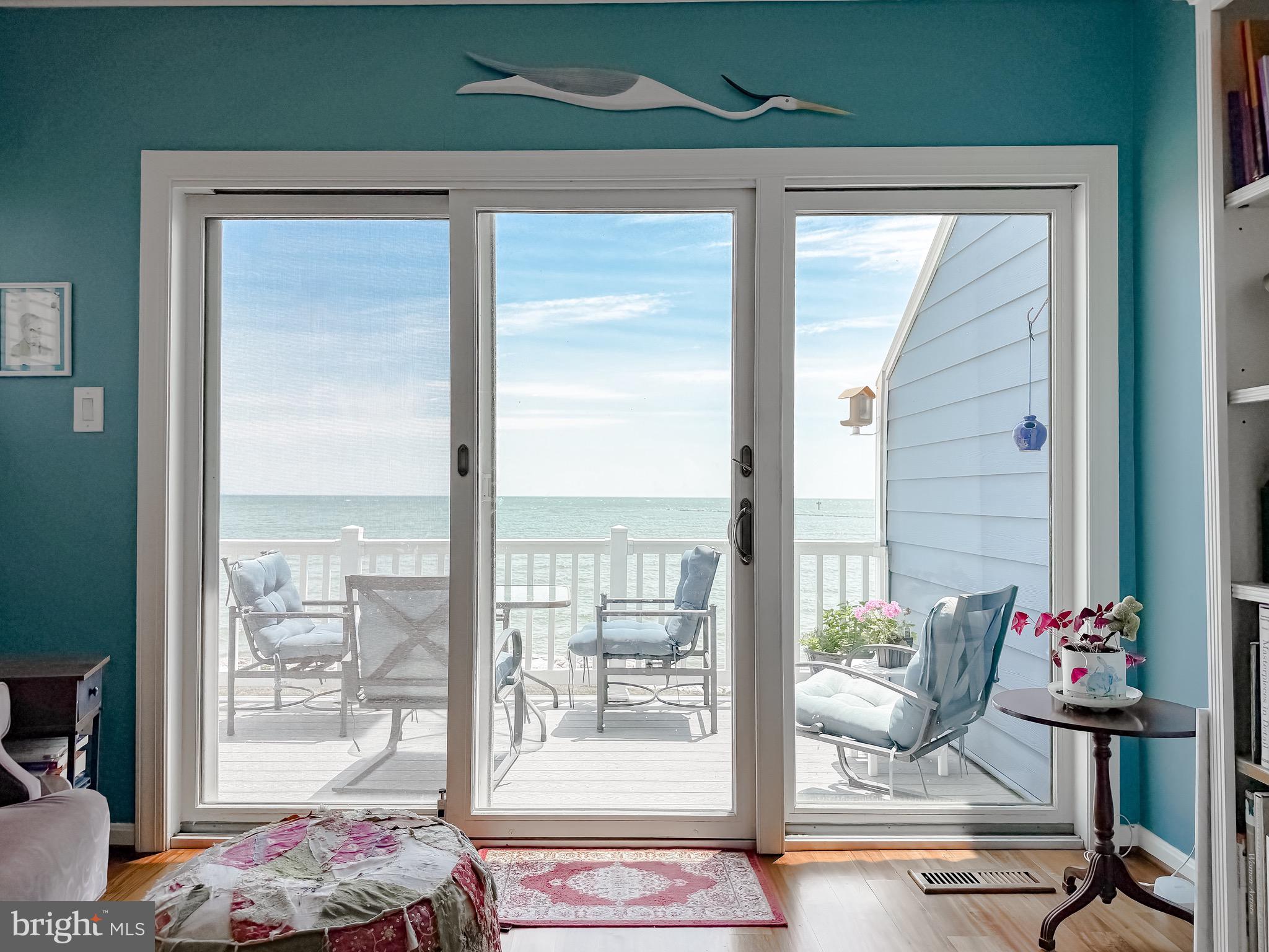 WINDWARD KEY - Residential