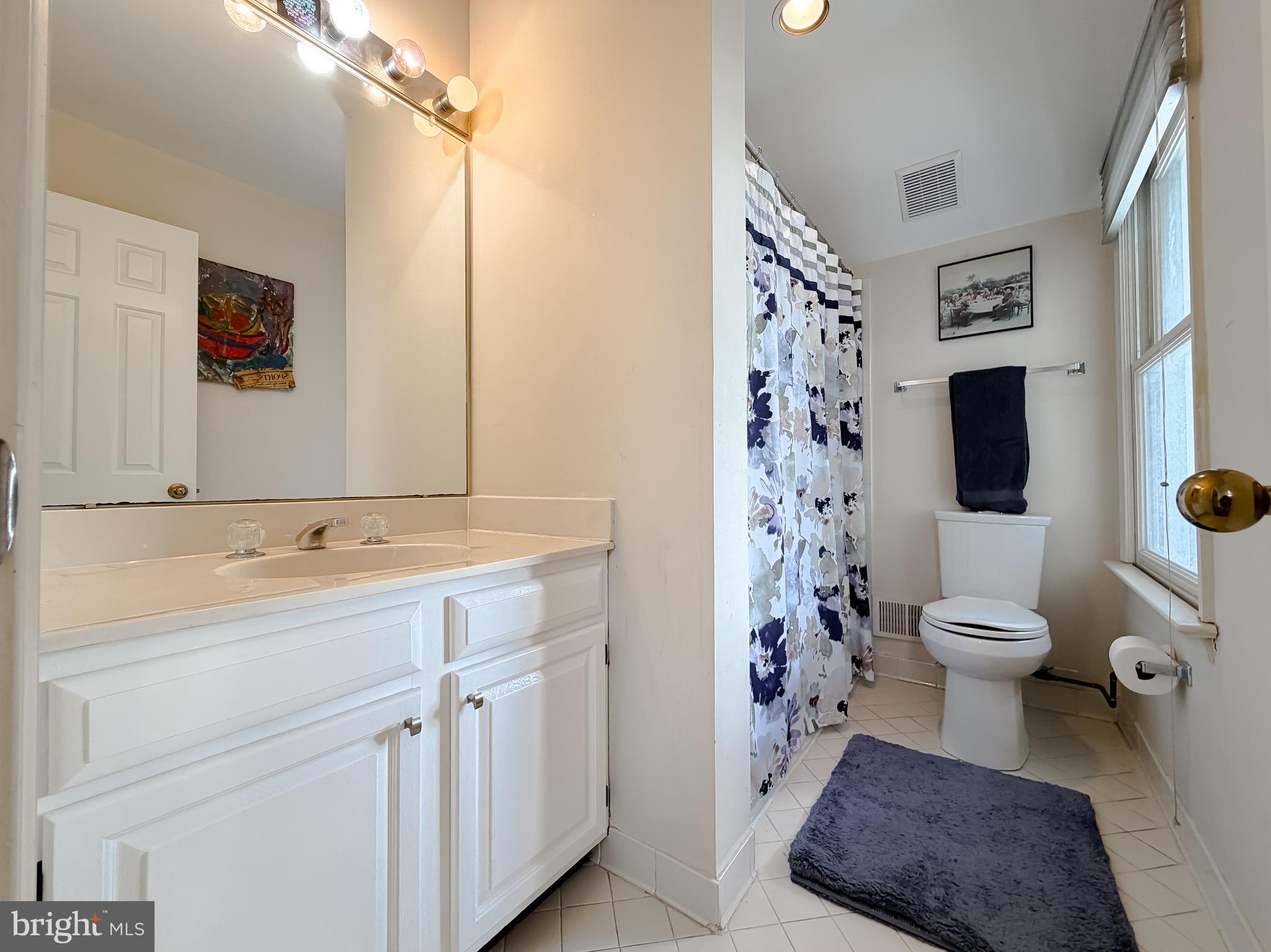 WINDWARD KEY - Residential