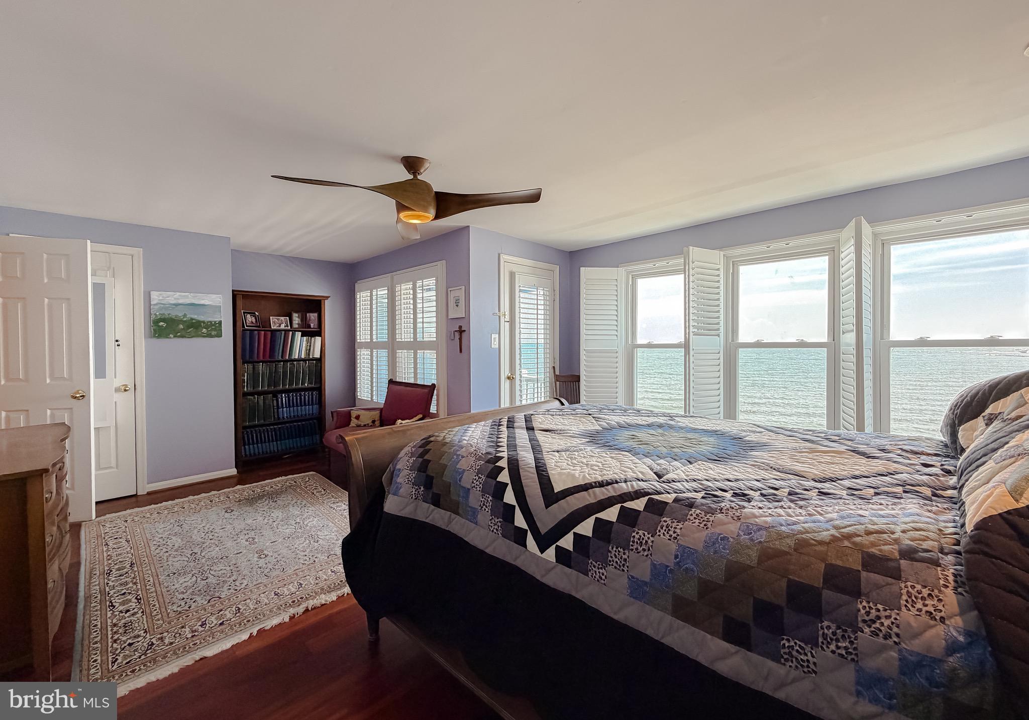 WINDWARD KEY - Residential