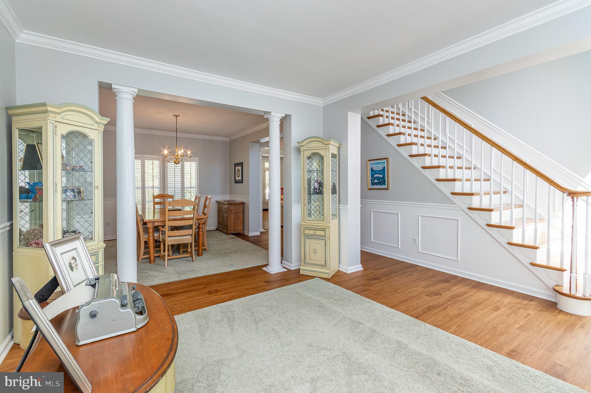 SOUTH RIDING - Residential