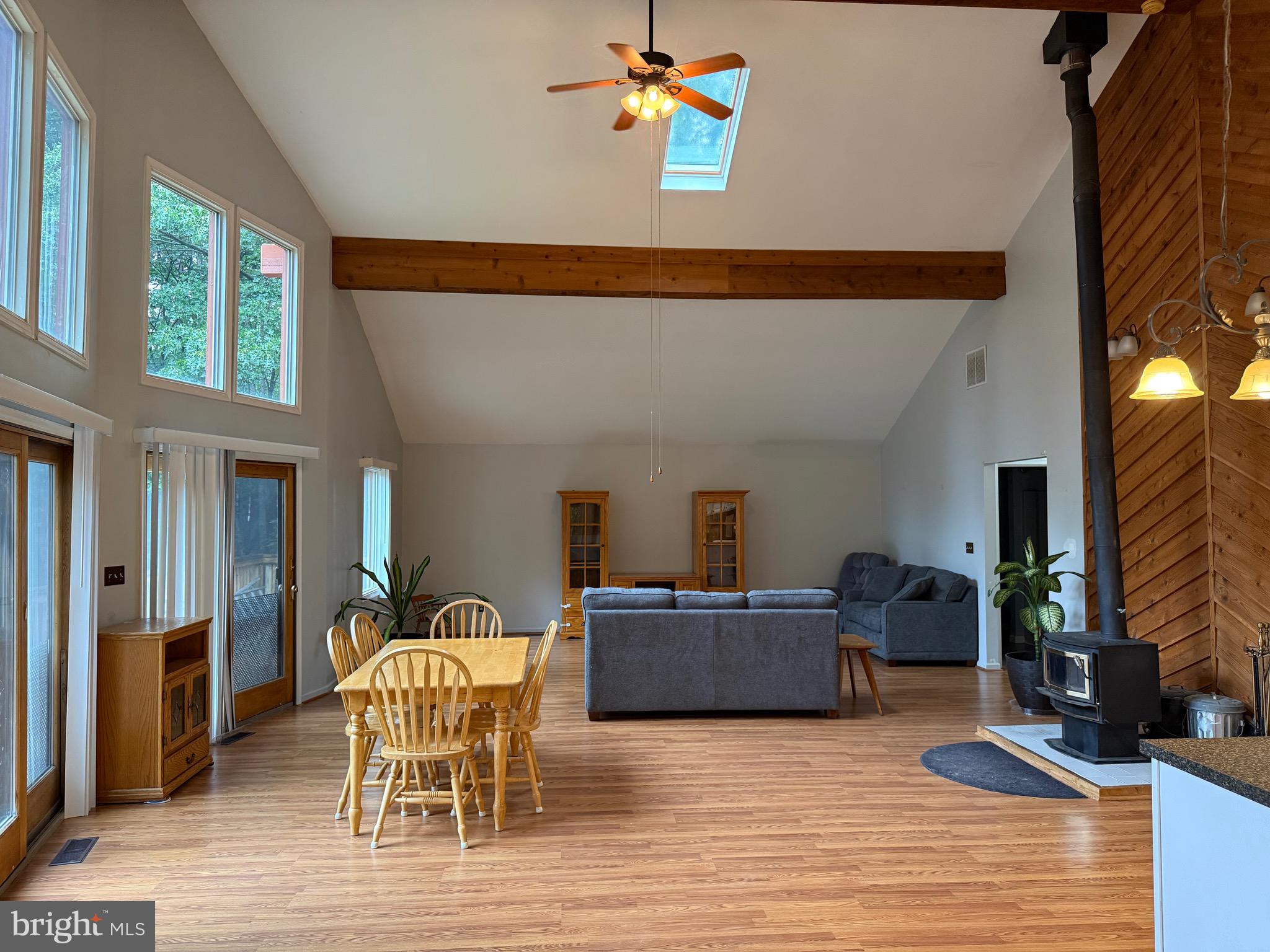 BEAVER DAM WOODS - Residential