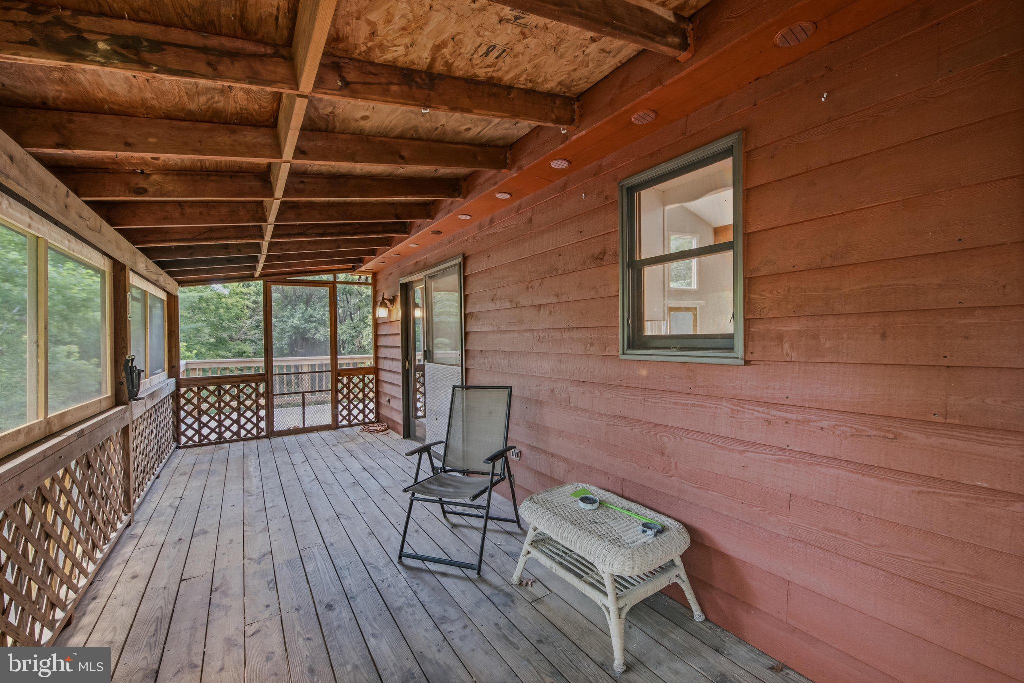 BEAVER DAM WOODS - Residential