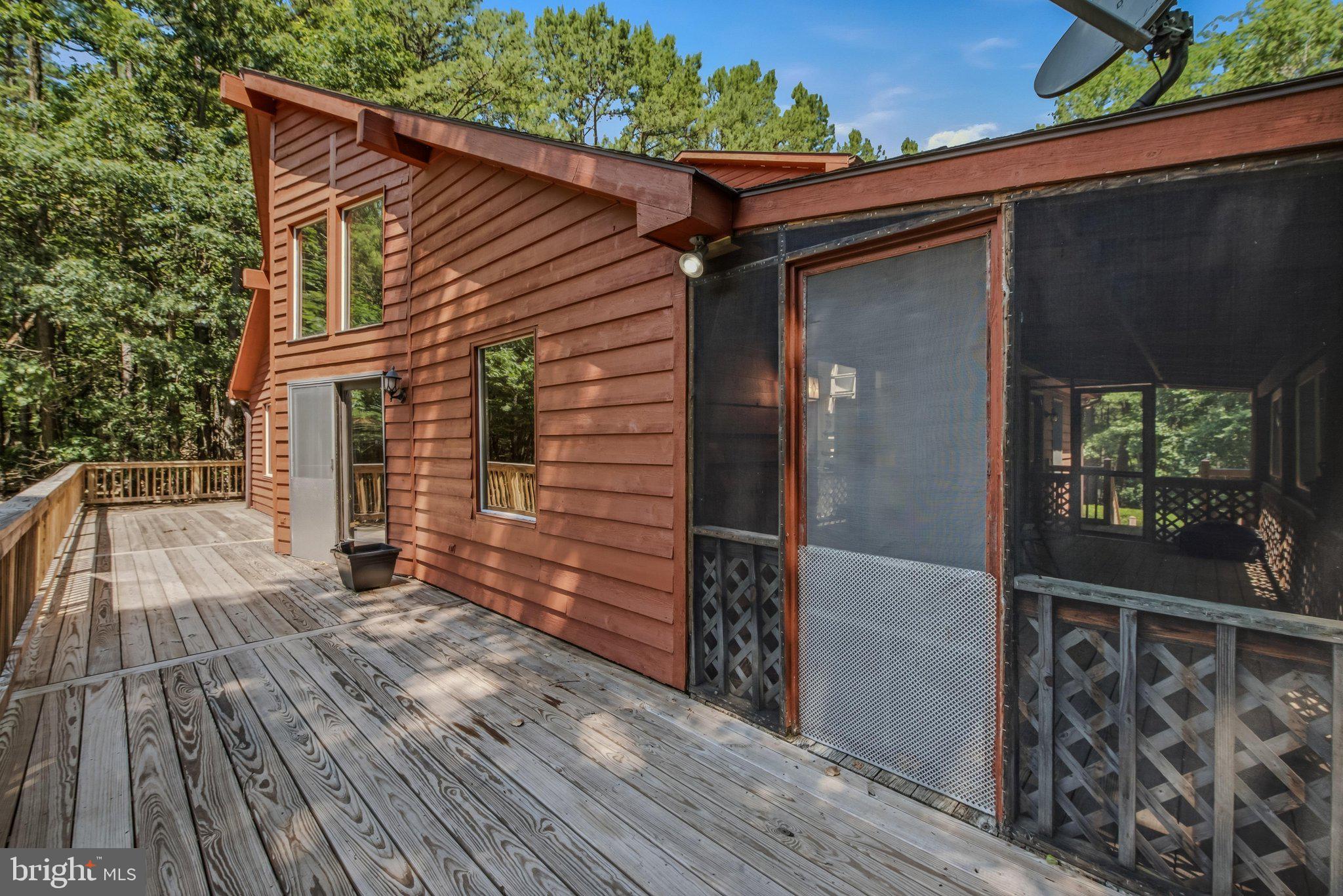 BEAVER DAM WOODS - Residential