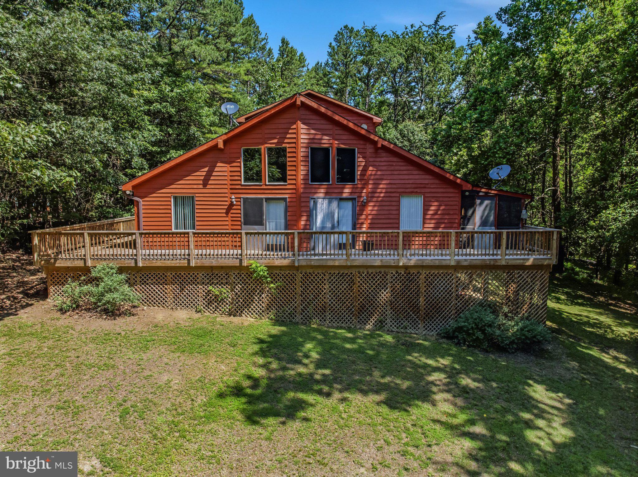BEAVER DAM WOODS - Residential