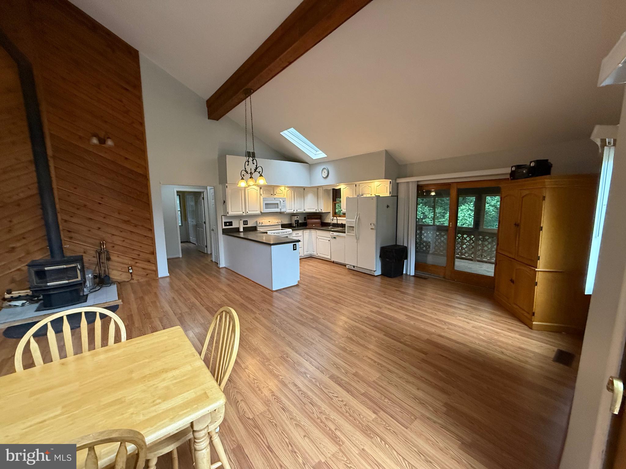 BEAVER DAM WOODS - Residential