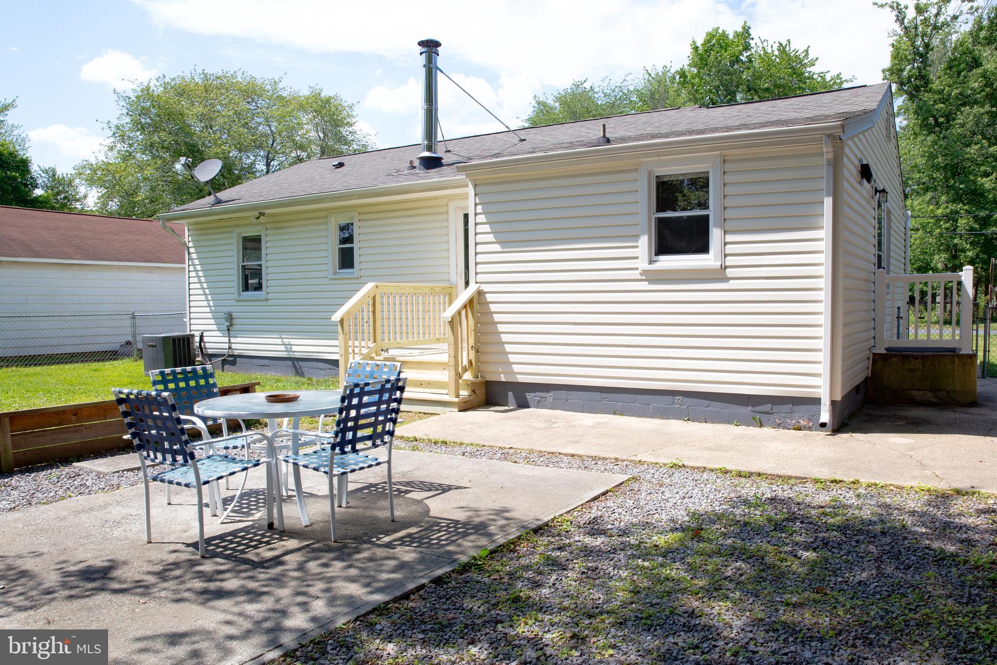 KENT ISLAND ESTATES - Residential