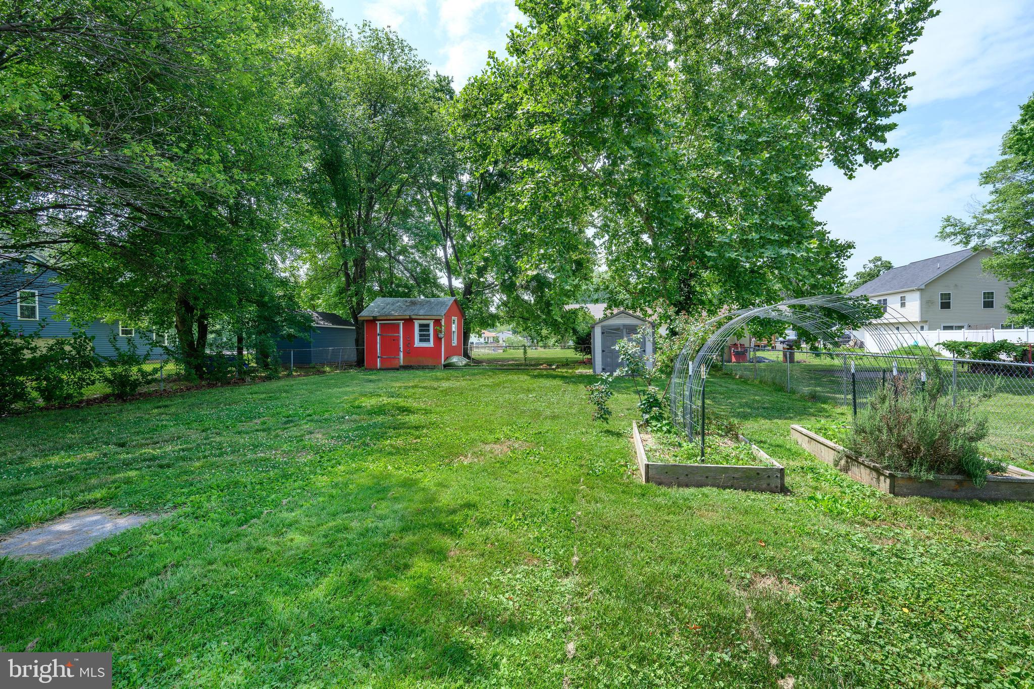 KENT ISLAND ESTATES - Residential