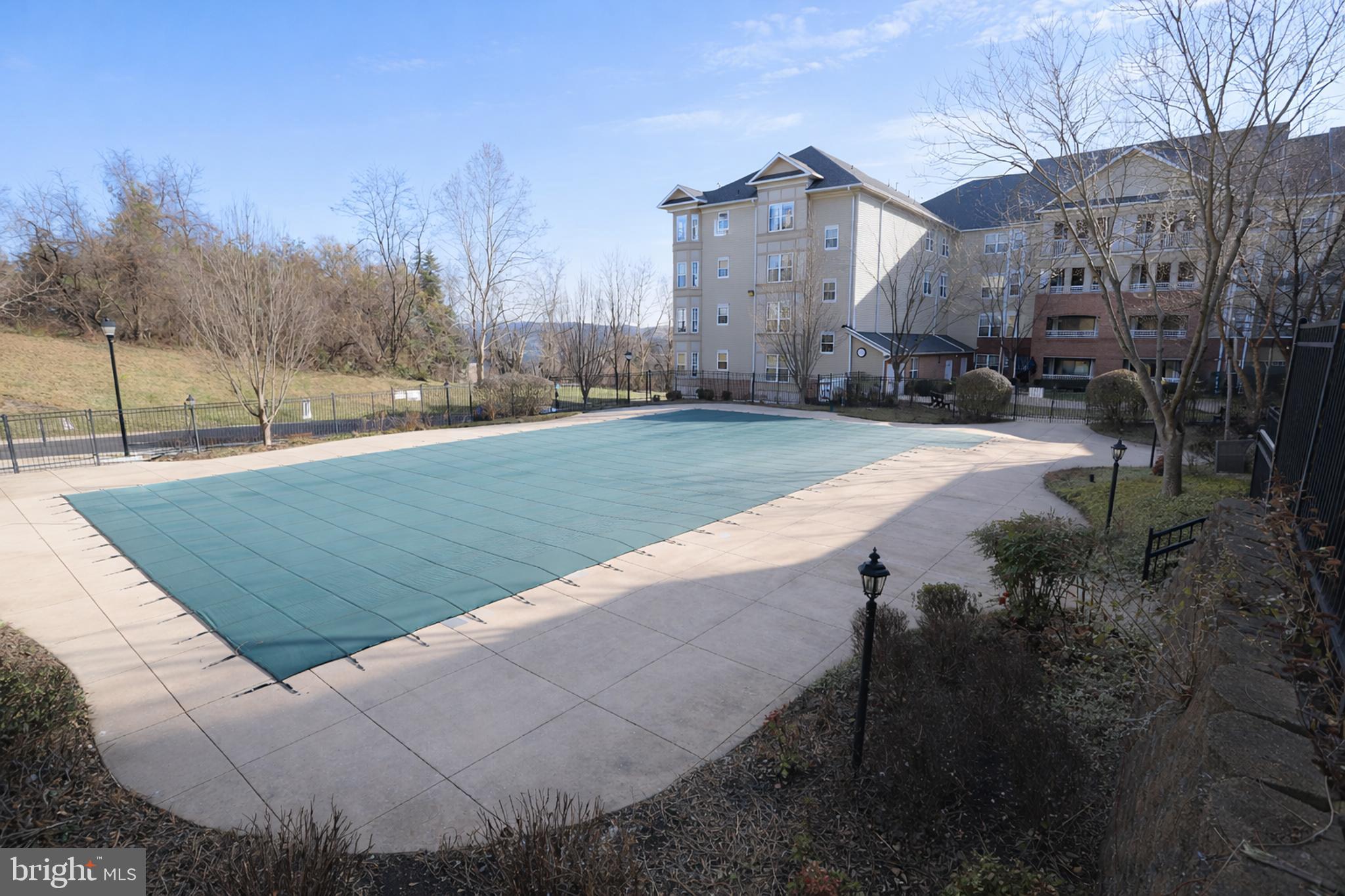 HIGH VIEW AT HUNT VALLEY - Residential