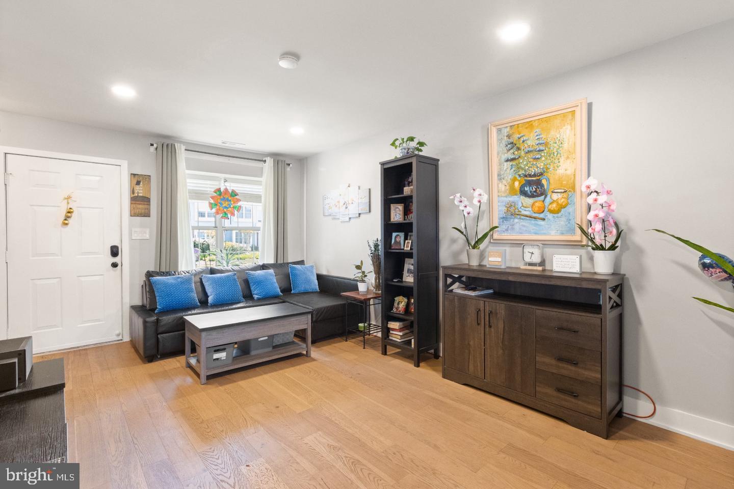 ROLLING RIDGE - Residential
