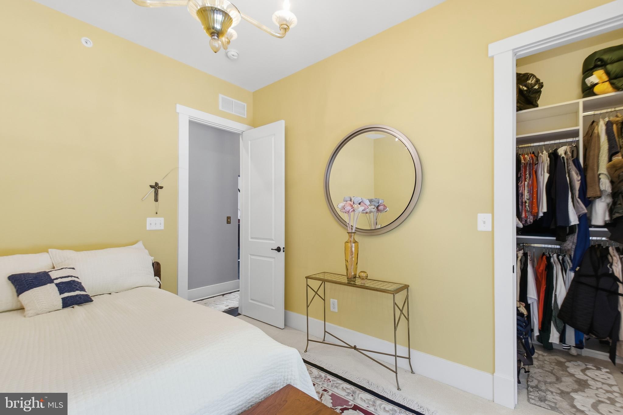 POTOMAC SHORES - Residential