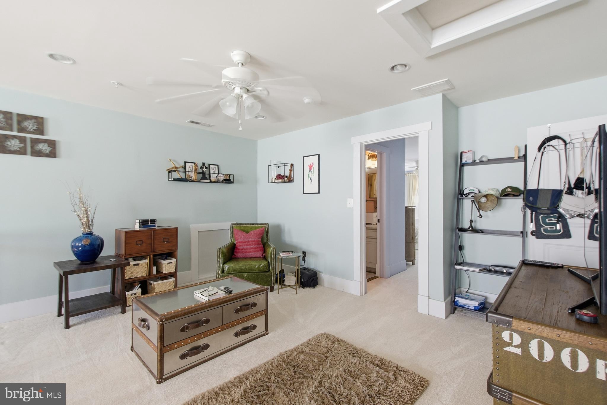 POTOMAC SHORES - Residential