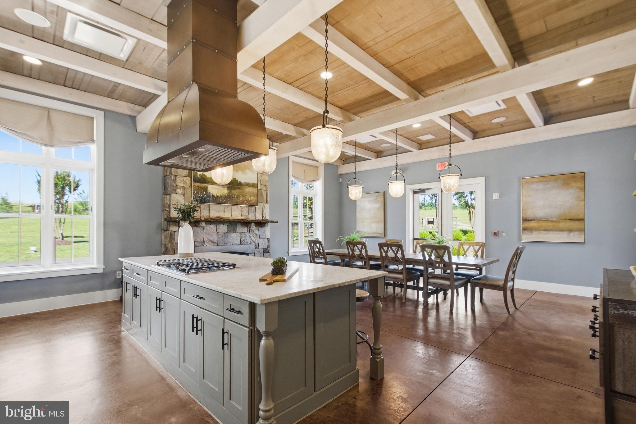 POTOMAC SHORES - Residential