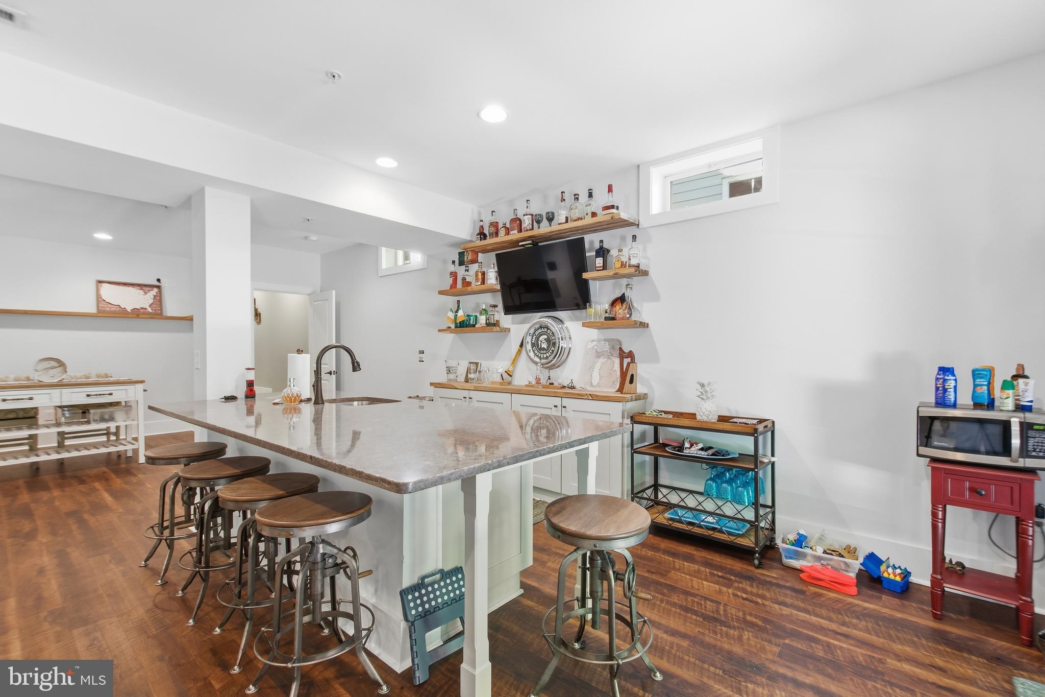 POTOMAC SHORES - Residential