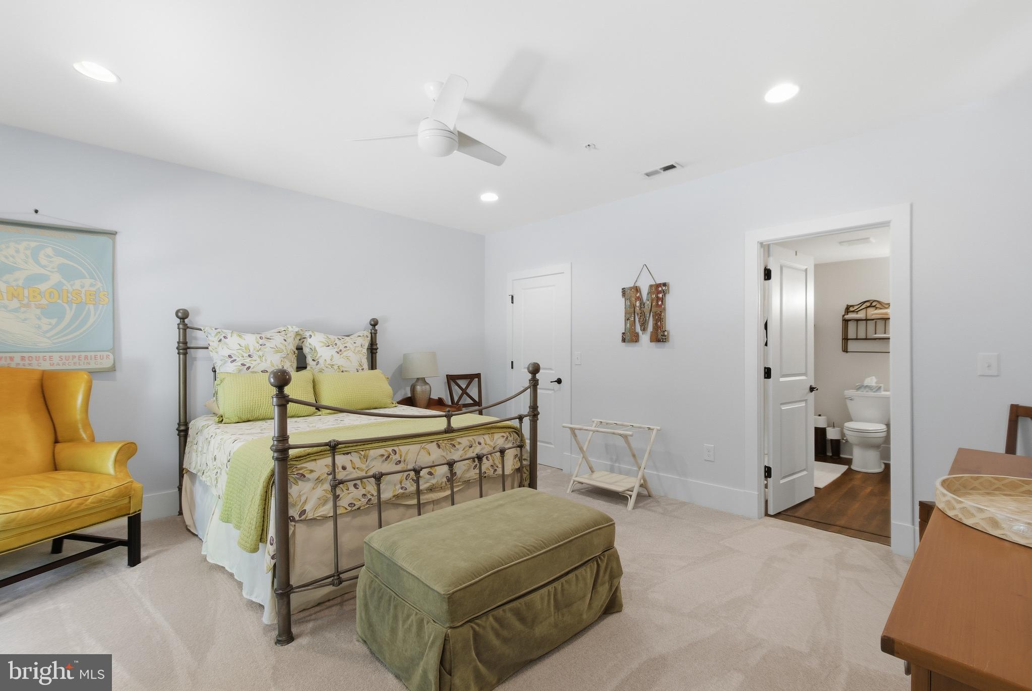 POTOMAC SHORES - Residential