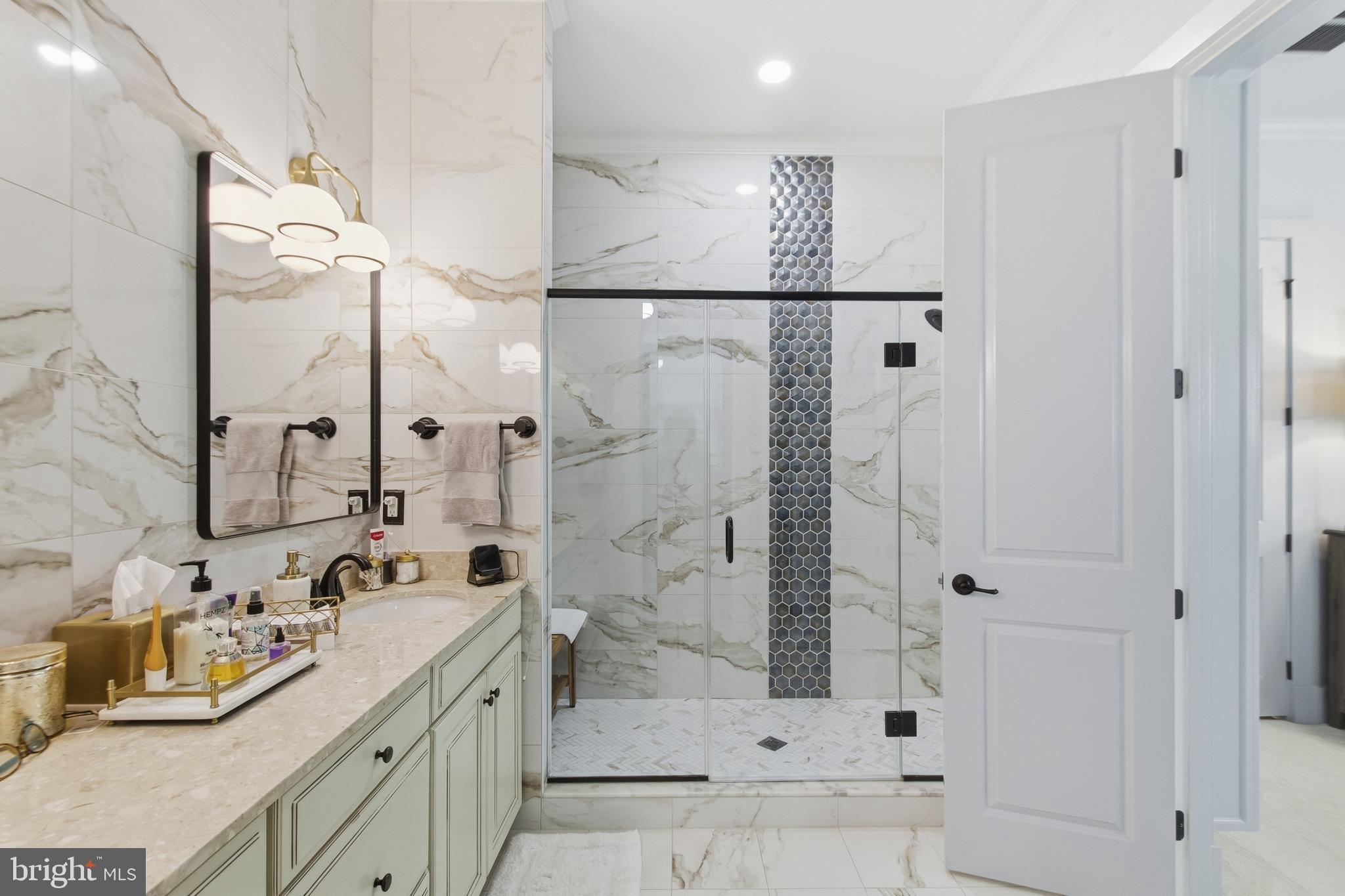 POTOMAC SHORES - Residential