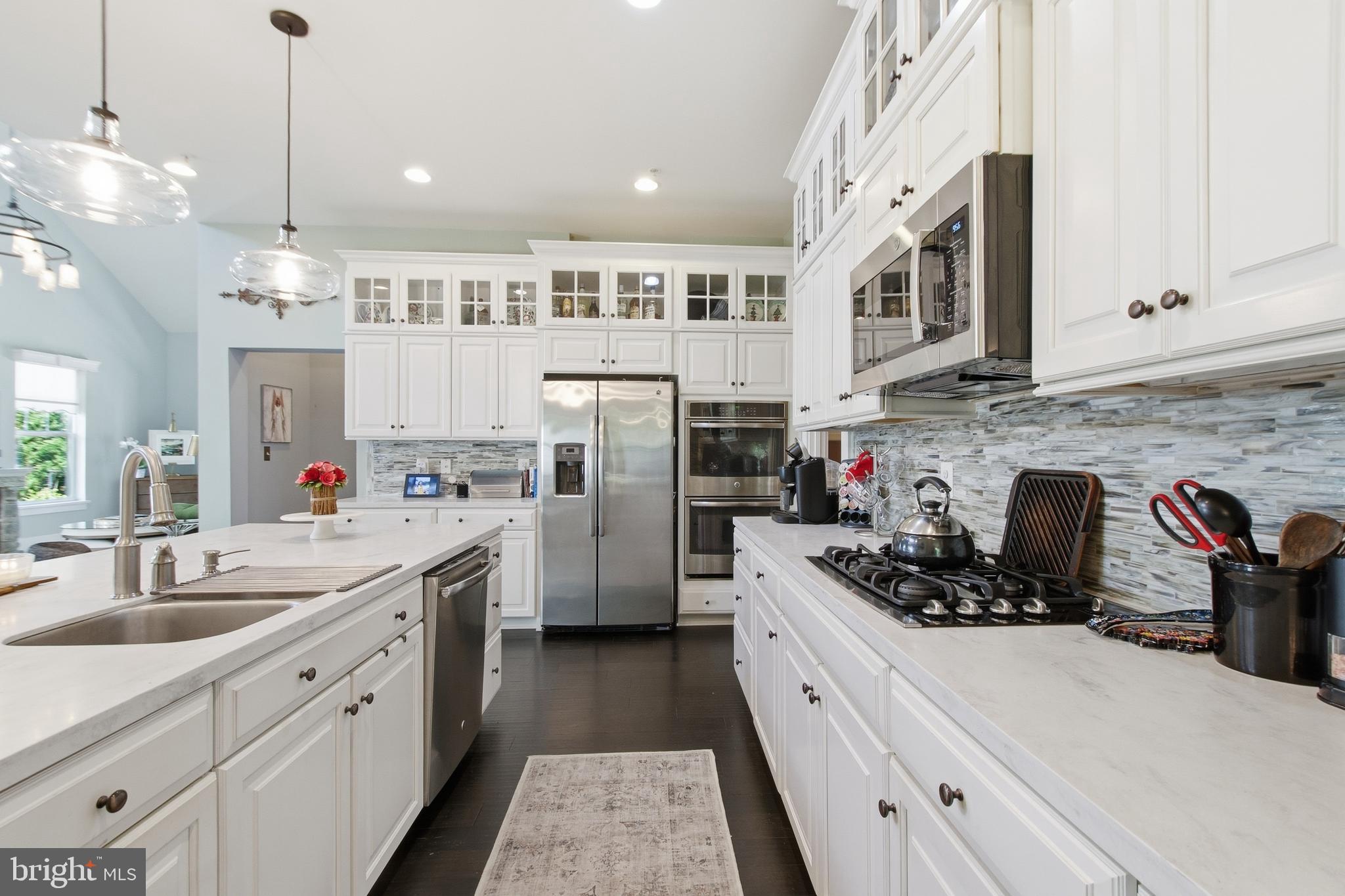 POTOMAC SHORES - Residential